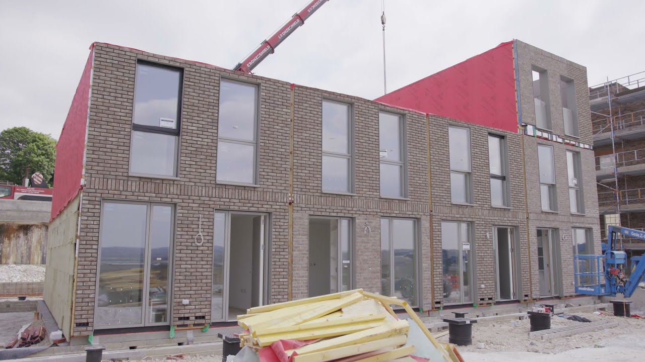 TopHat the UK’s leader in technology-driven modular housing manufacturing.
