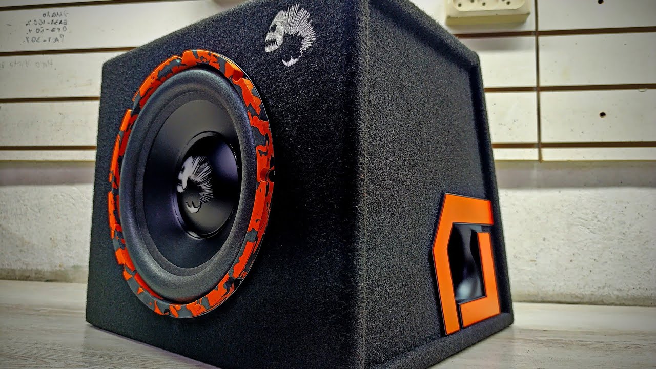 Обзор на сабвуфер Dl audio piranha 10a se