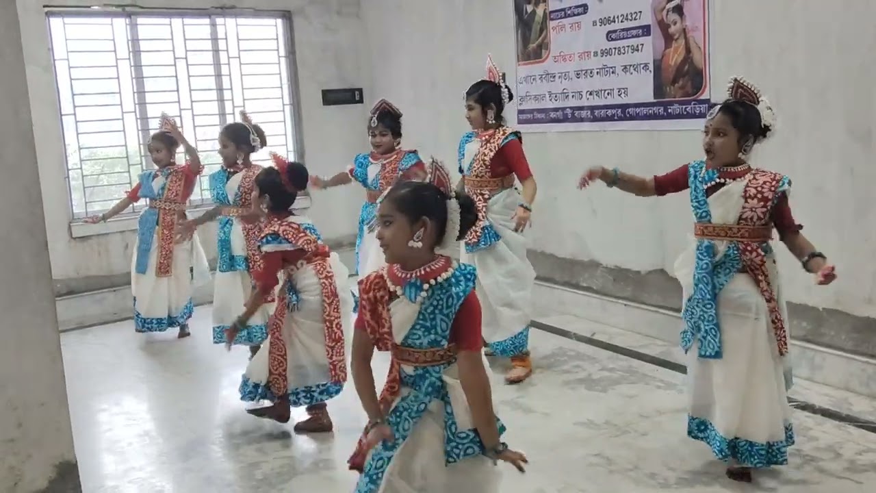 ওগো মায়াবিনী চাঁদ 
