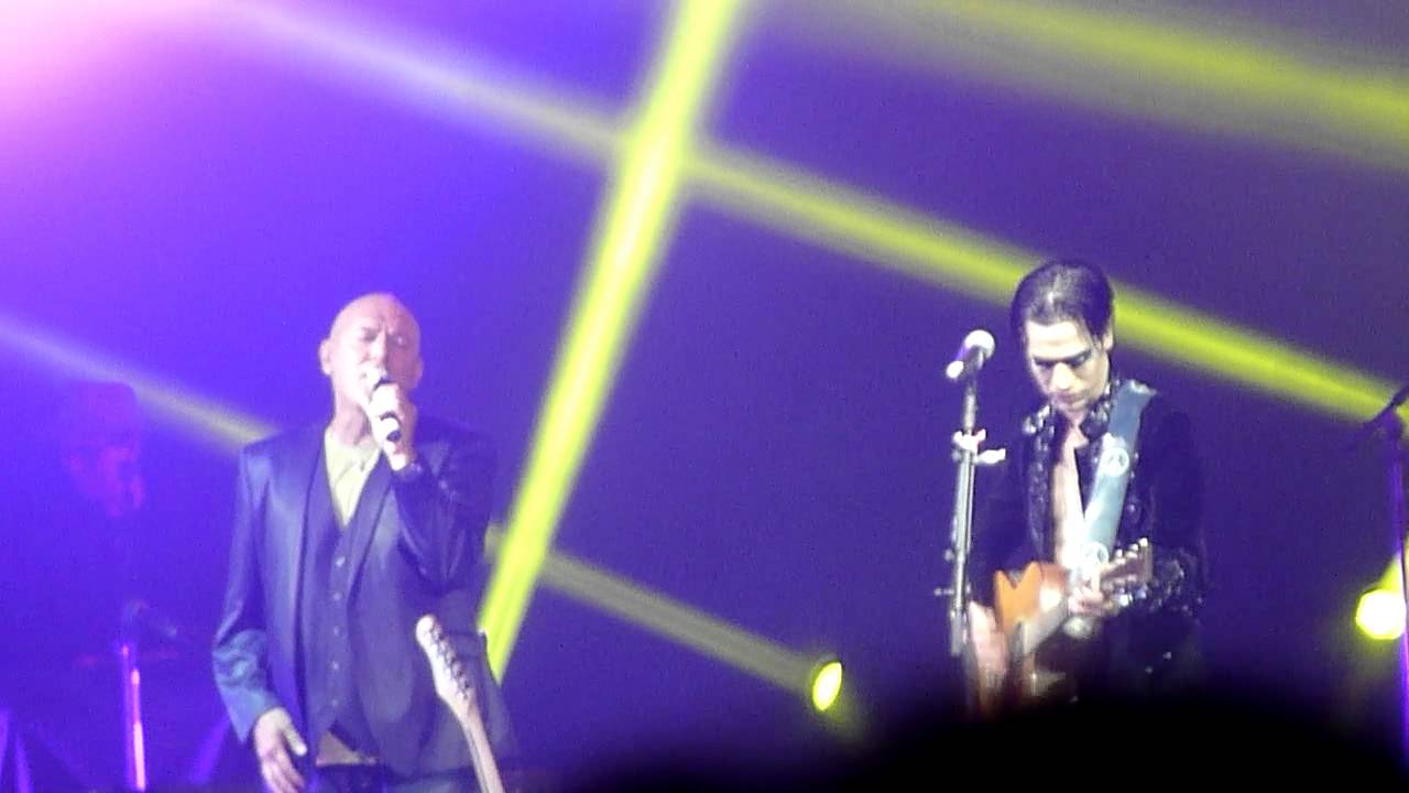 אביב גפן ושלומי שבת - רק בגלל הרוח