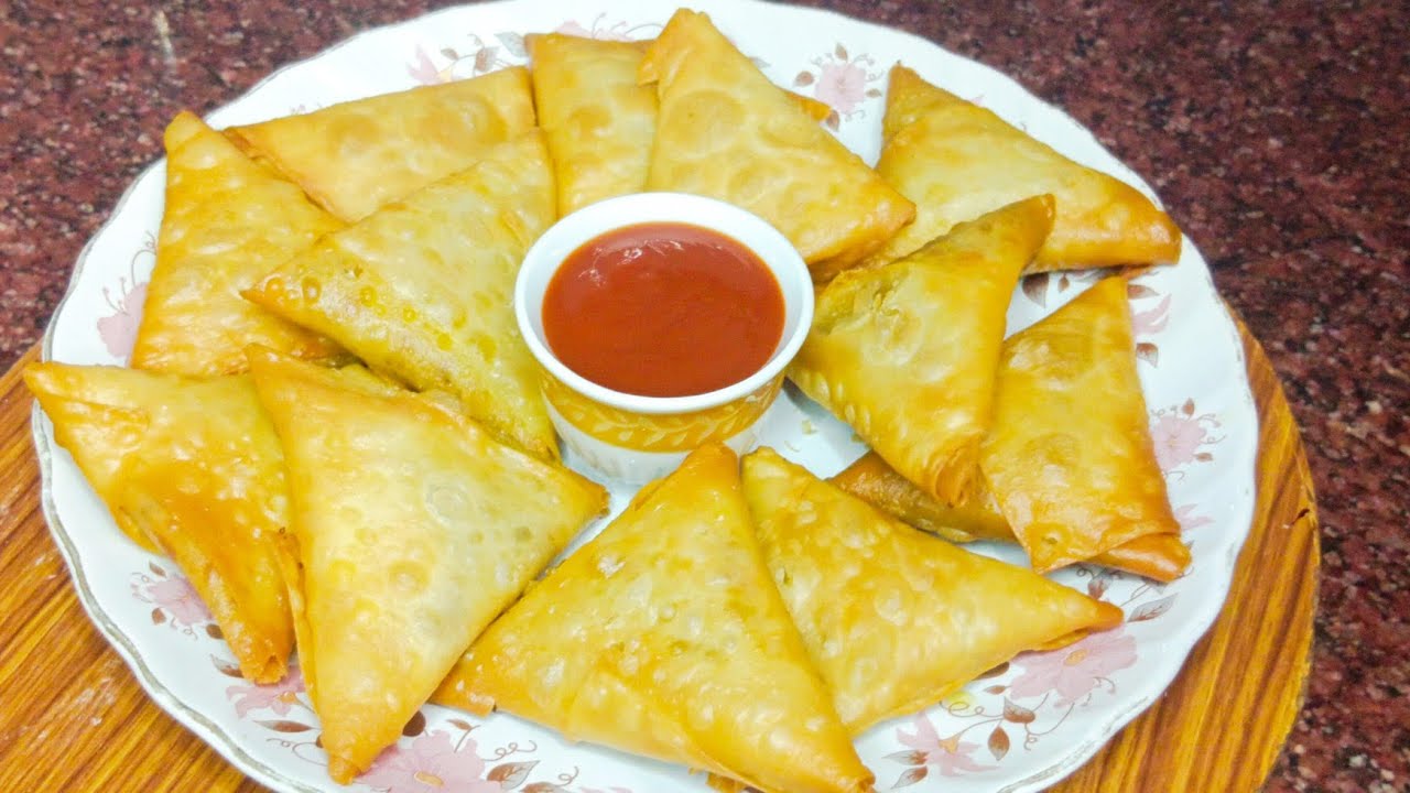 Crispy Onion Samosa Recipe||Piyaz Ke Samose Recipe||Iftar Special Onion Samosa Recipe 