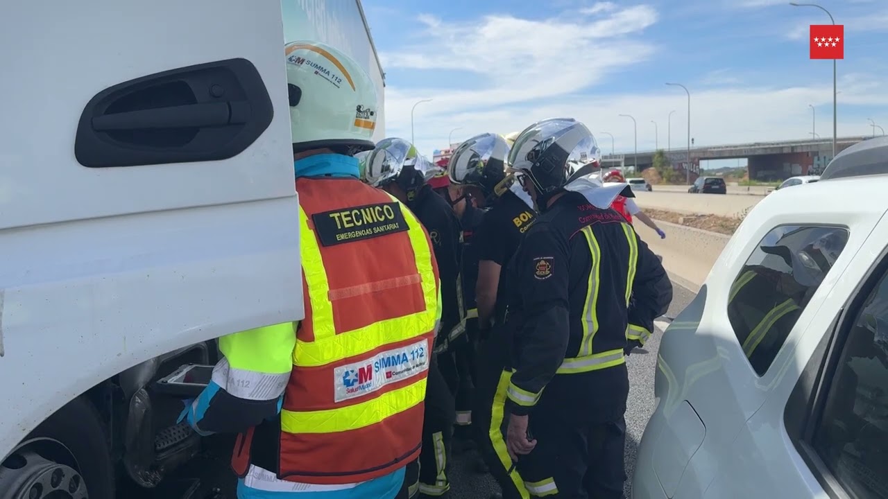 Accidente múltiple en la A2 km. 23 con cinco traslados por SUMMA112