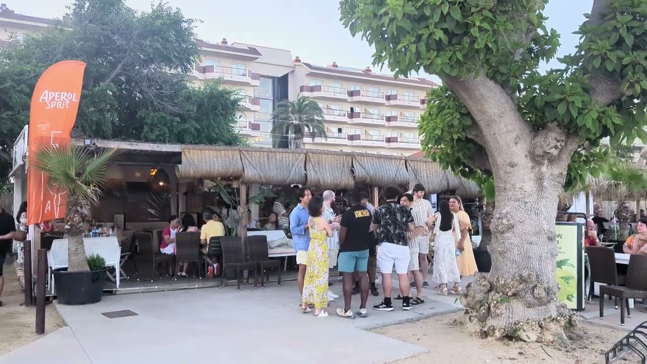 Walk Around Pineda de mar to Barcelona