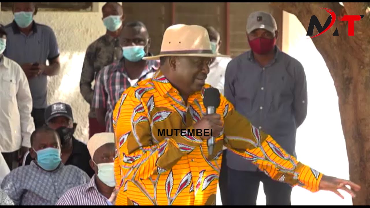 RAILA SHOWS OFF HIS PRESIDENTIAL DANCING SKILL IN MSAMBWENI THAT RUTO MUST COPY SO AS TO WIN!