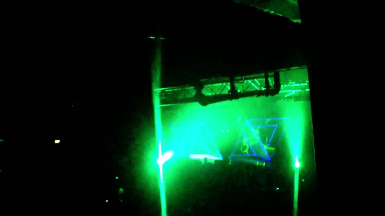 Showtek @ The Concord Pt 9