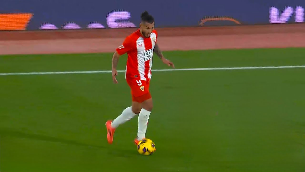 Luis Javier Su&aacute;rez Is a complete Striker - 2025