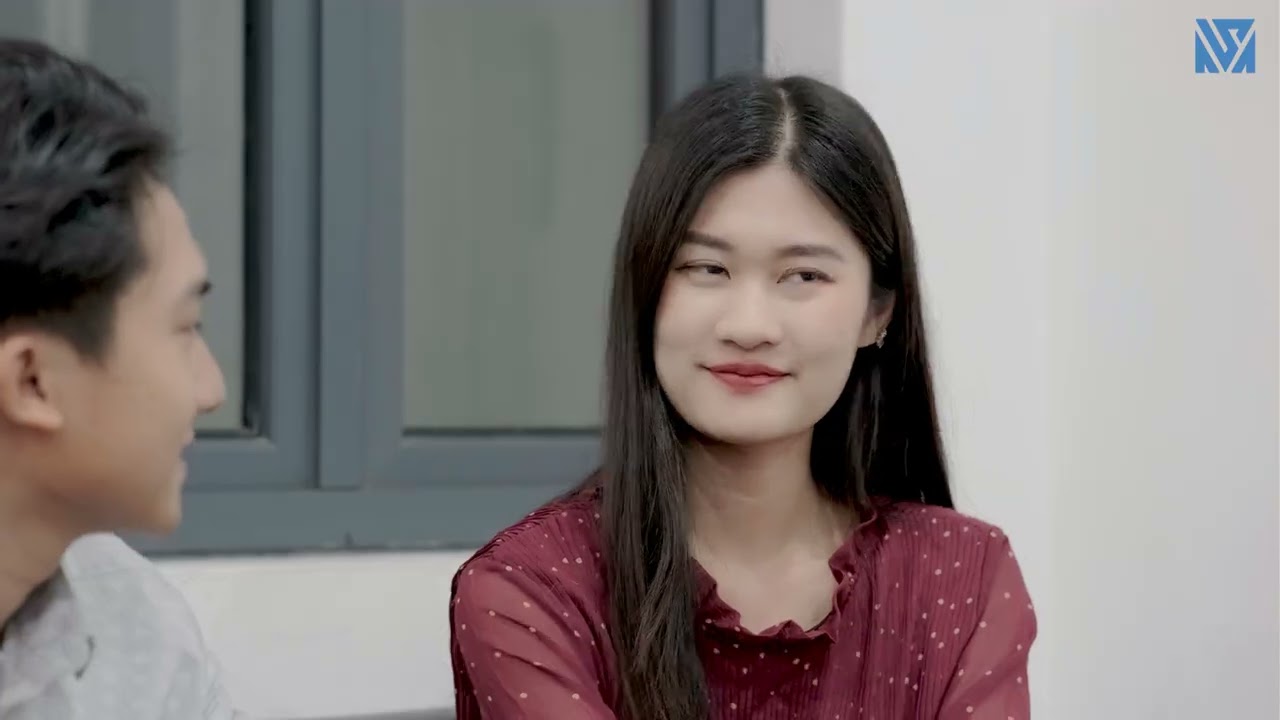 Chủ Tịch Phải Lòng Cô Nàng Phục Vụ Cả Ngày Đeo Bám Mình Và Cái Kết-Đừng Coi Thường Người Khác-Tập581