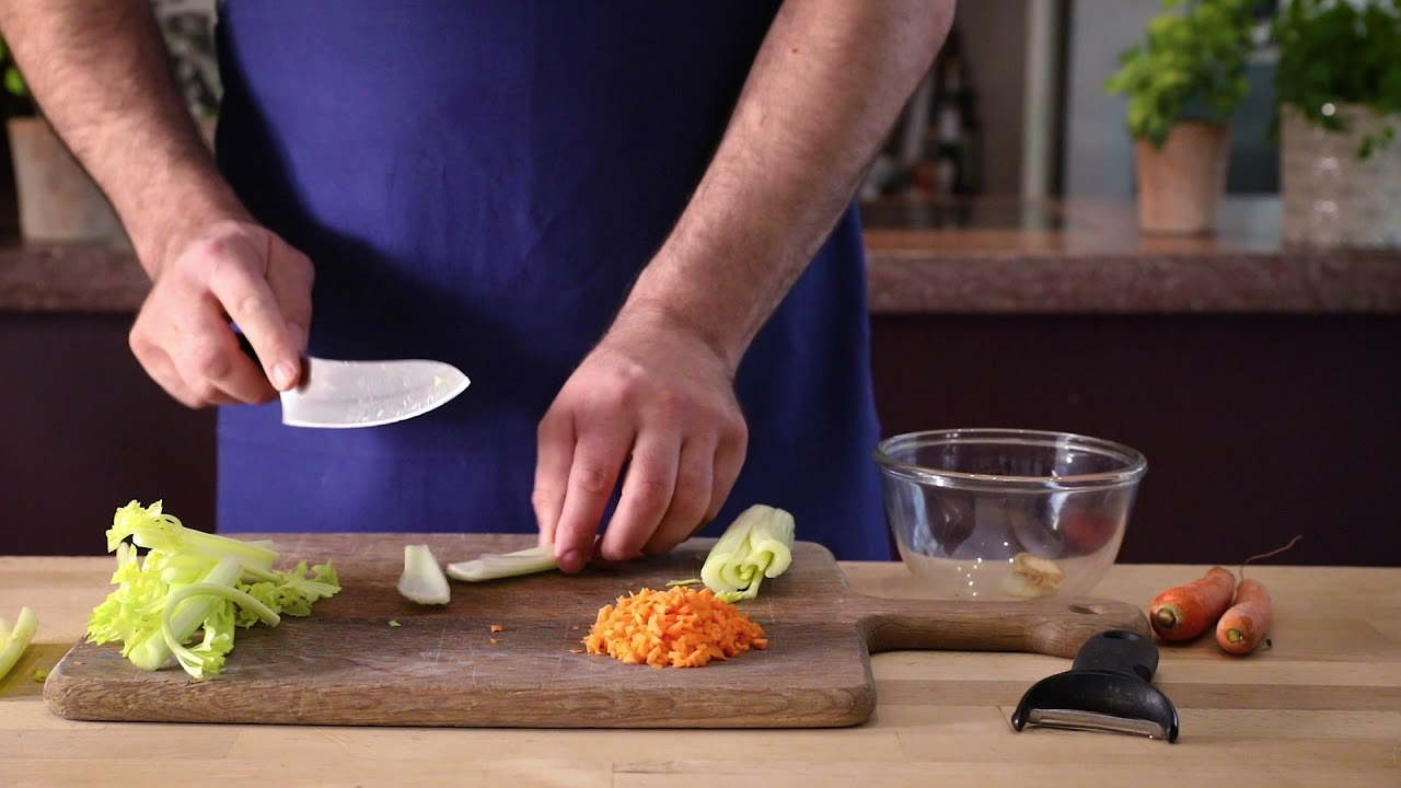 How to chop celery and carrots for a soffritto
