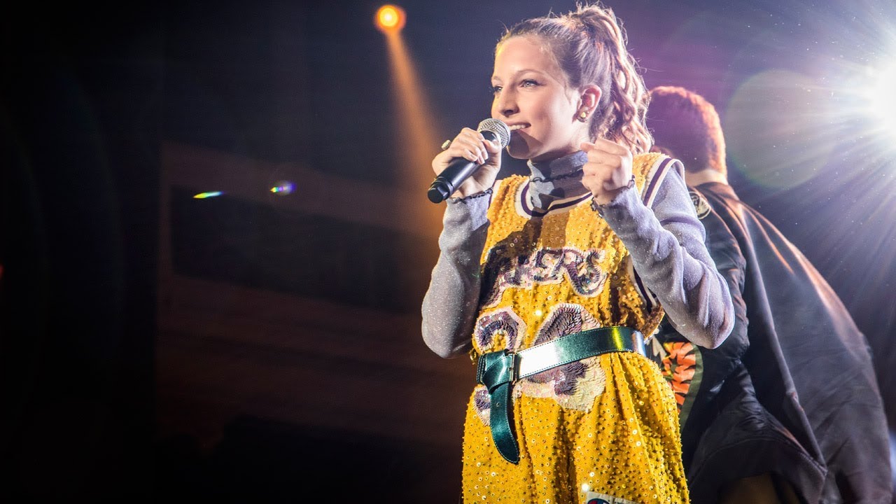 KIYA - BUTTERFLIES 🦋💙[FINALE OPTREDEN] | JUNIORSONGFESTIVAL.NL🇳🇱