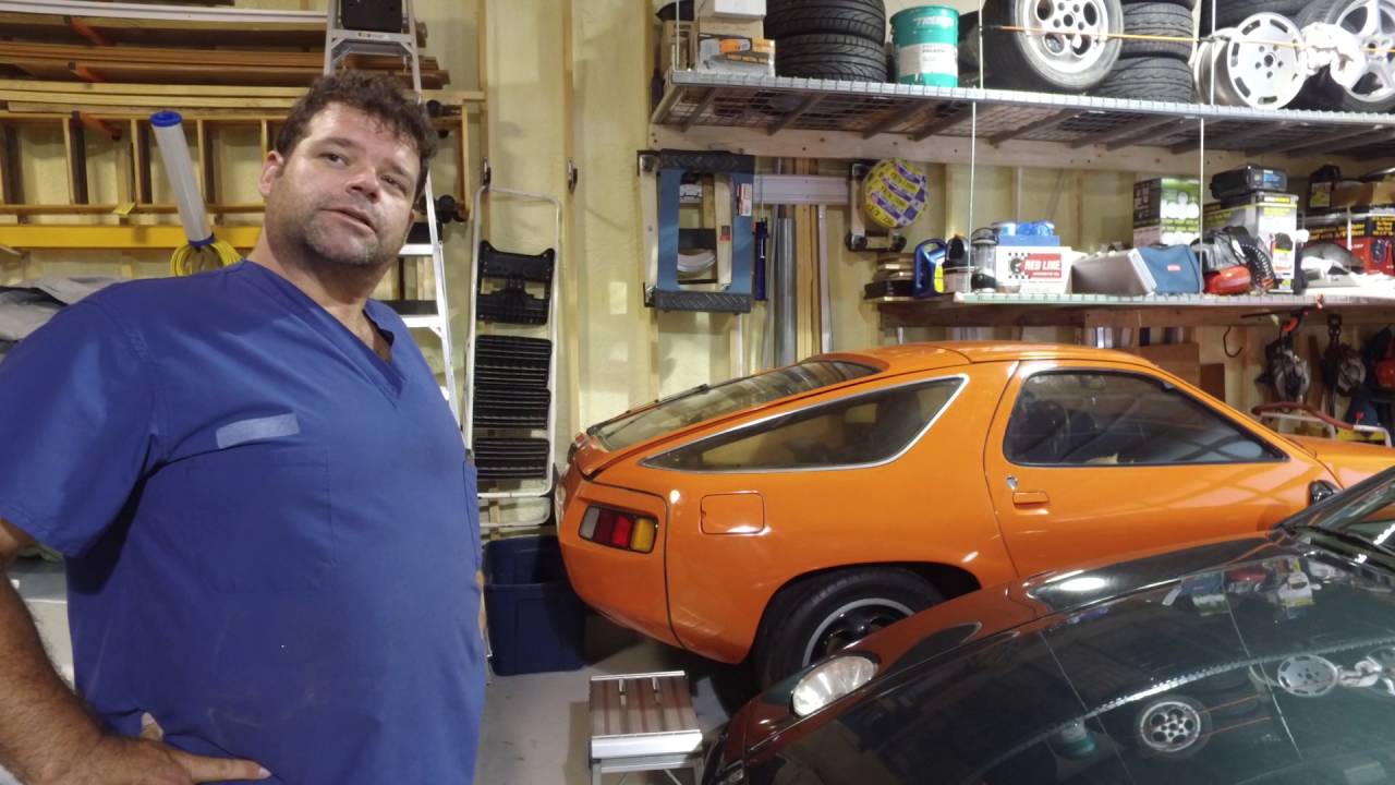 The VanD Porsche 928 Collection