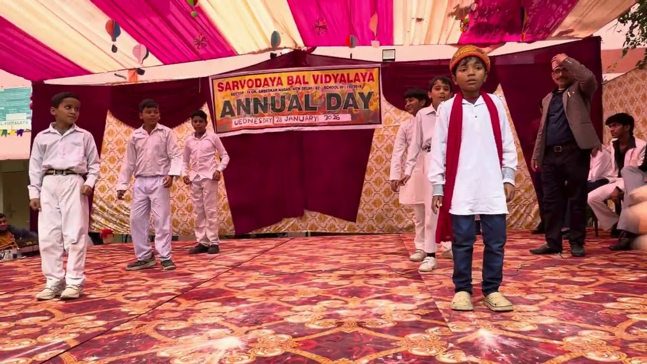 Gulabi sharara