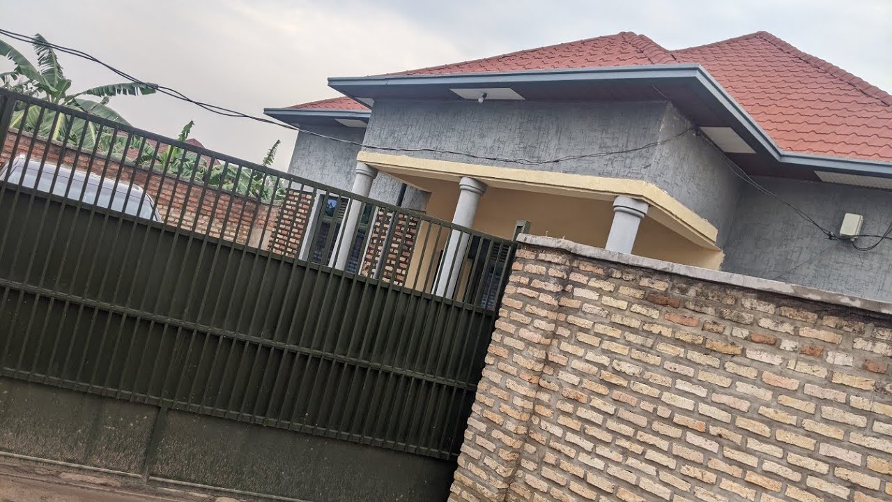 Inzu ihendutse mu Rugazi ahantu heza Price:37M Tel:+250788694365