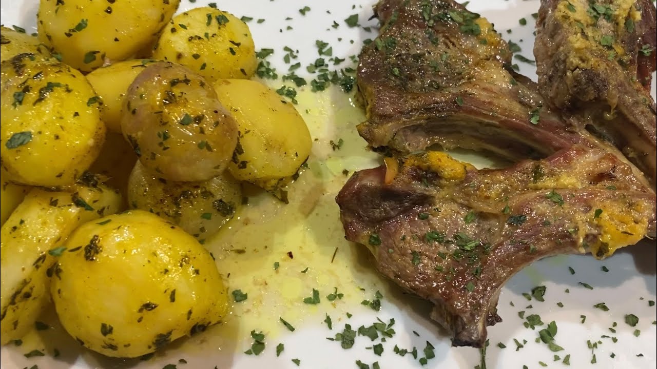 ‎كوتلات ،بطاطا في الفرن يدوبو في الفم côtelettes  d’agneau , pomme de terre au four un délices👩‍🍳