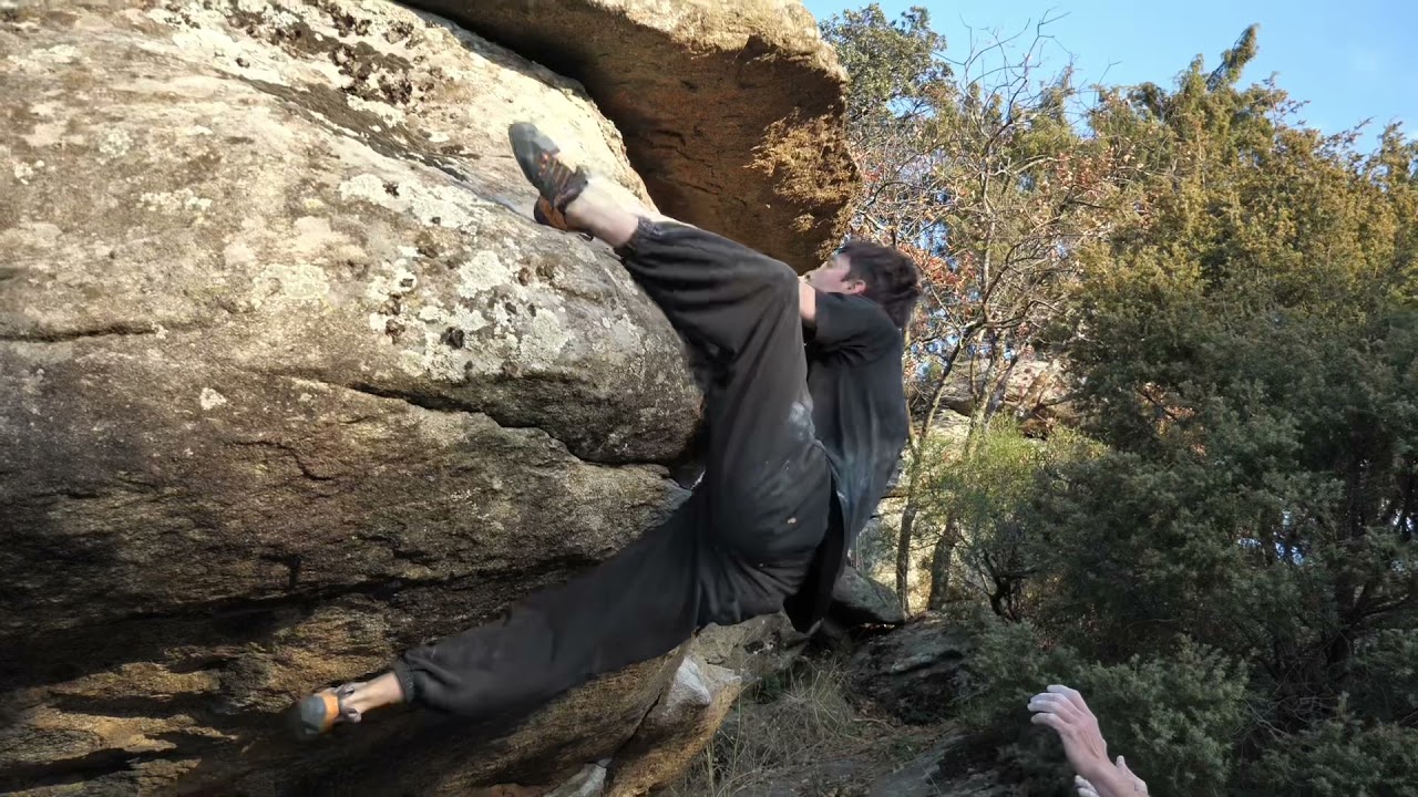 El Lado Oscuro De la Fuerza 8B+ (8B)