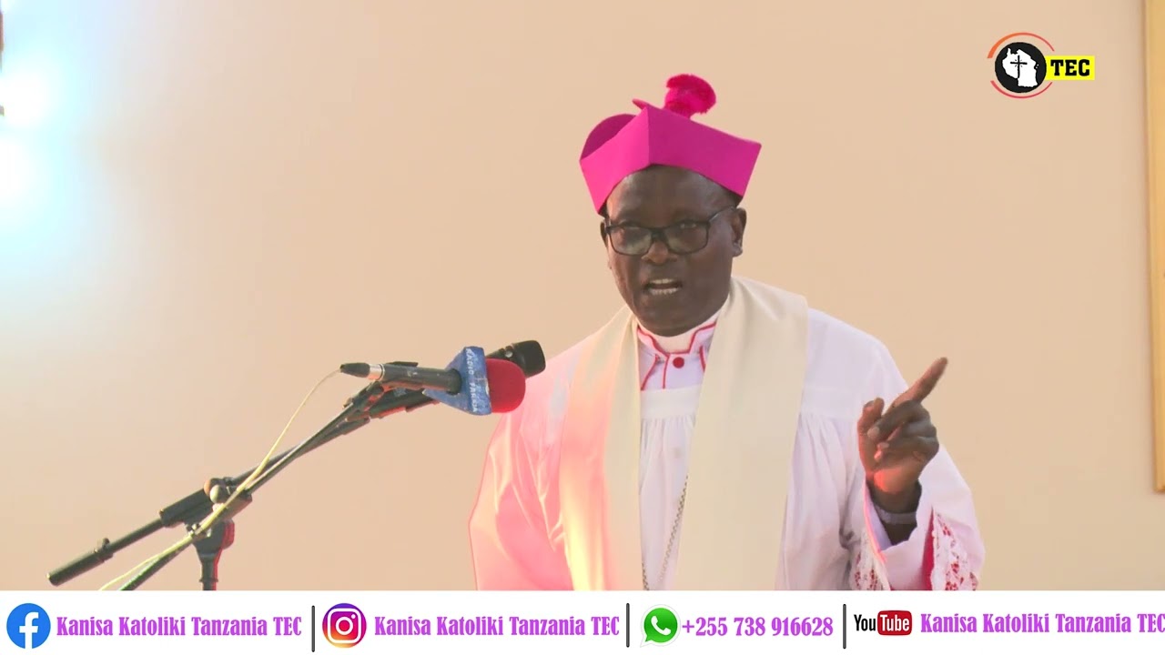 MANENO MAZITO YA ASK.MINDE KWA WAAMINI KAHAMA JUU YA ASKOFU MPYA,MAASKOFU WAMSIKILIZA KWA UMAKINI