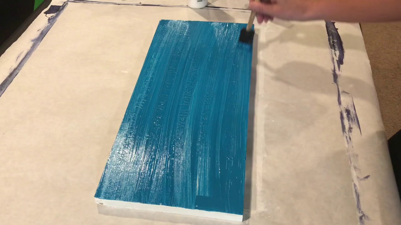 Using the PVPP (paint, vinyl, paint, peel) method to make wood signs