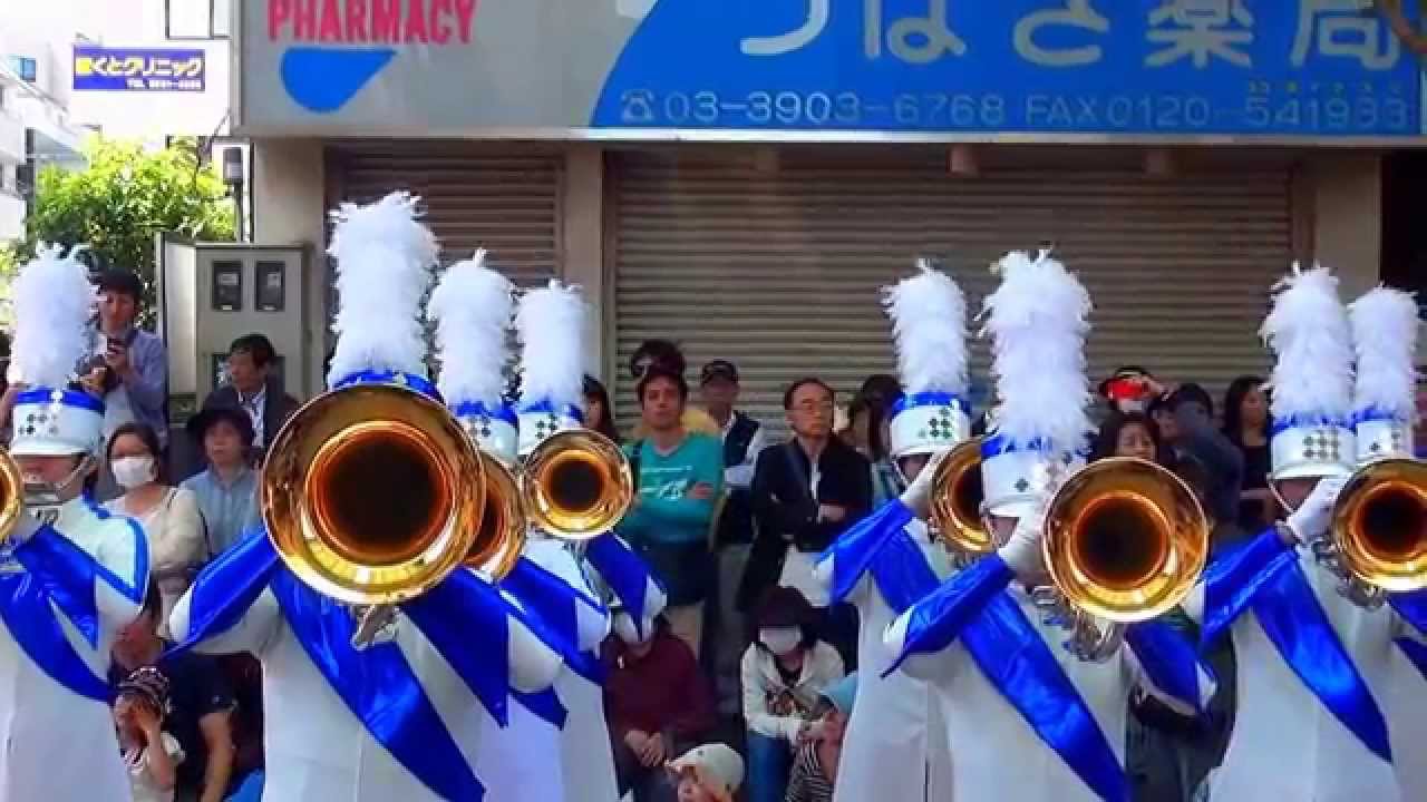赤羽馬鹿祭り2014_創価ルネサンスバンガード（音楽パレードより）