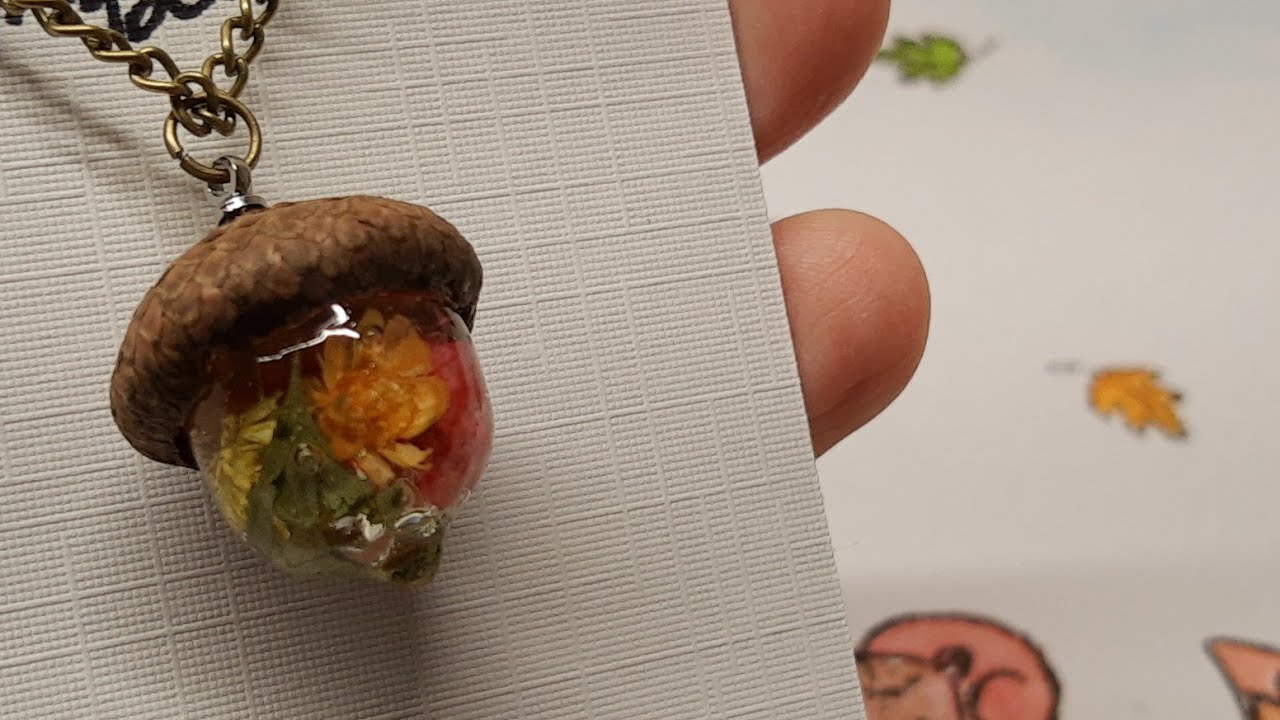 Fall feels - acorn uv resin diy