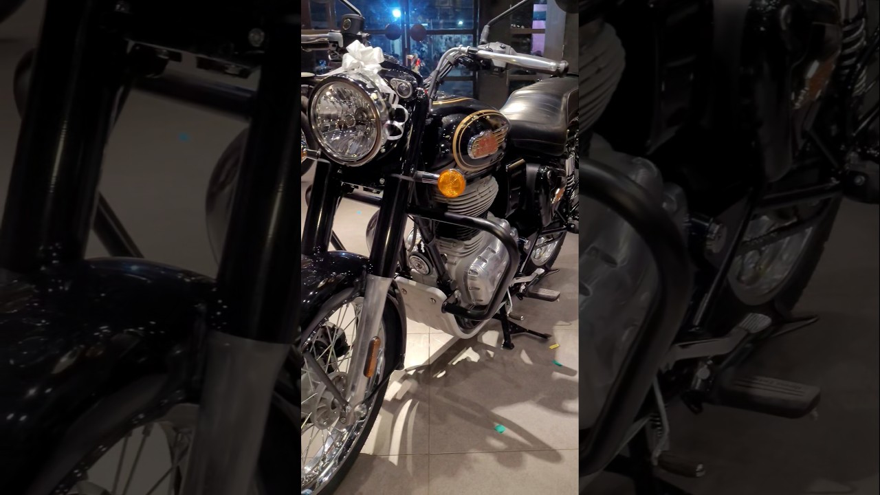 New 2025 Royal Enfield Bullet 350 - Battalion Black