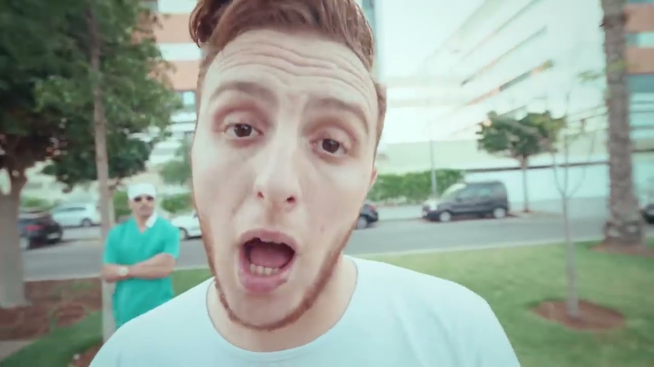Lazaro   MAHBOUL ANA Official Music Video