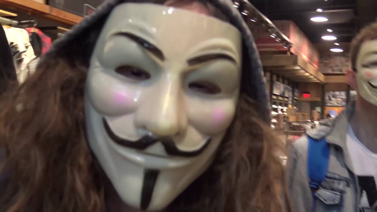 First look at me, then DANCE (Nicky Romero - Toulouse idea)