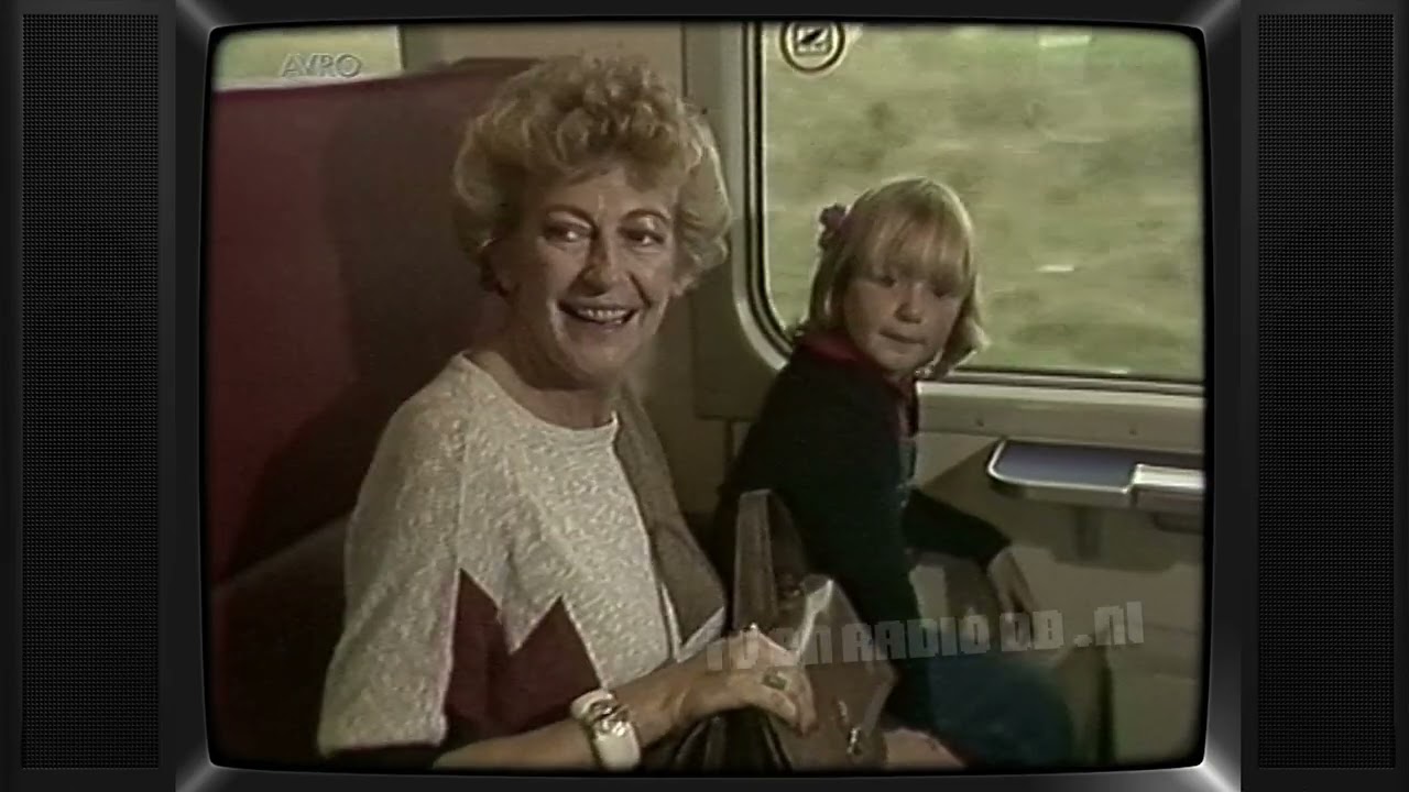 TV: Zappelin Achteruit - Oma Fladder - 07 - Naar de Dolfijnen (20010101, hh van 19840216)