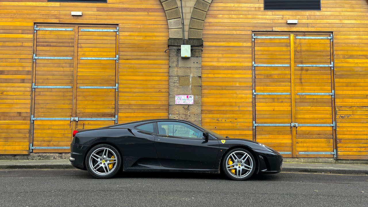 Ferrari F430 в канун Рождества, 480 л.с., расслабляющая поездка