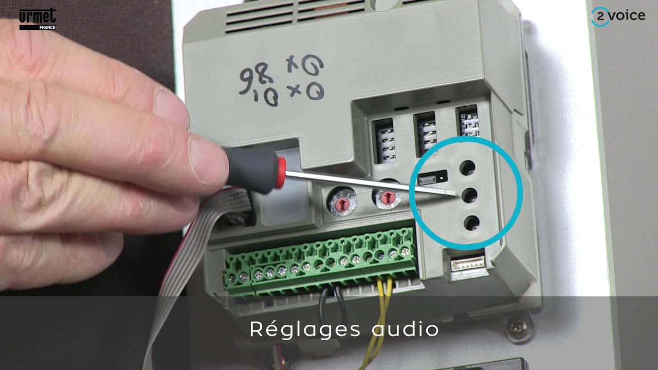 2VOICE : comment installer une plaque à boutons vidéo ?