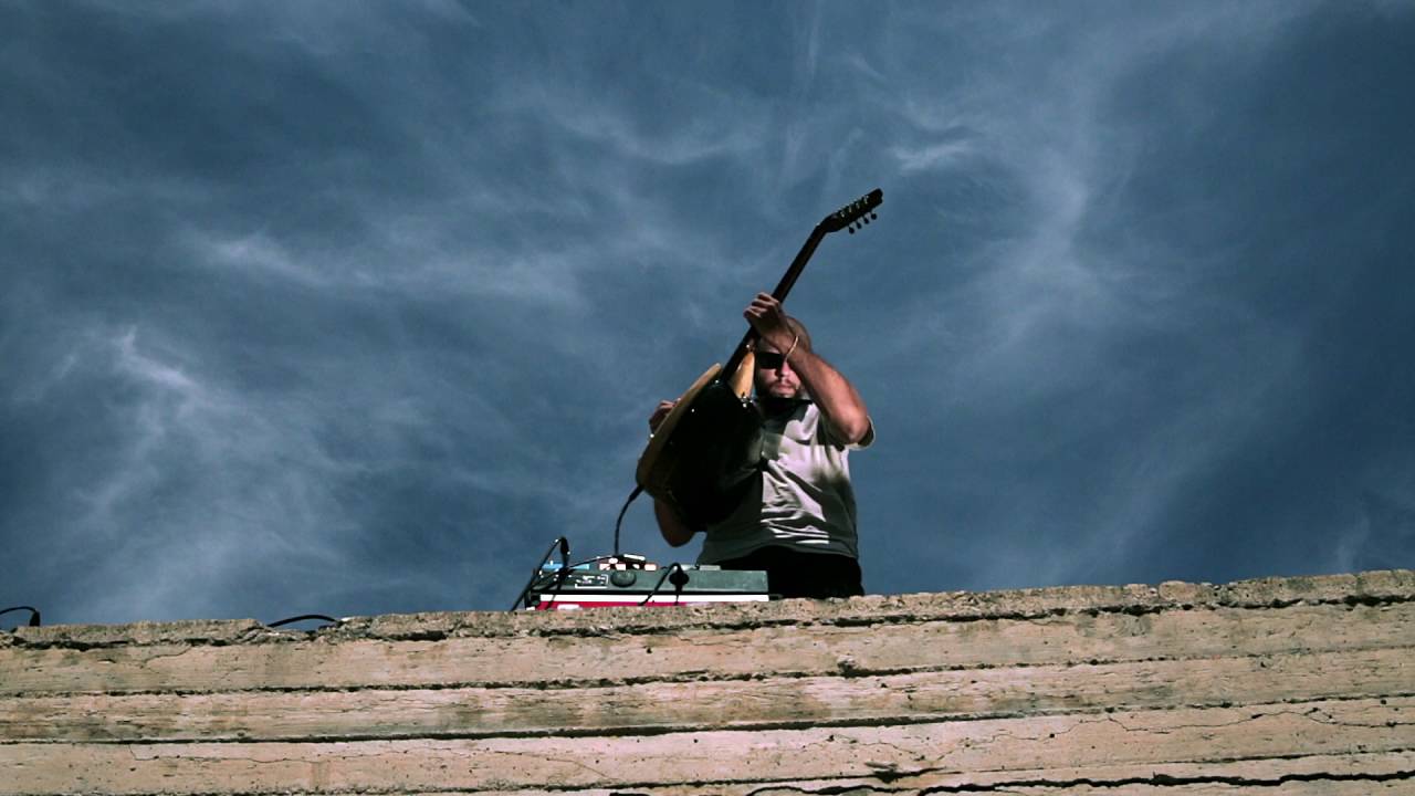 Lute Electric - The Documentary (trailer)