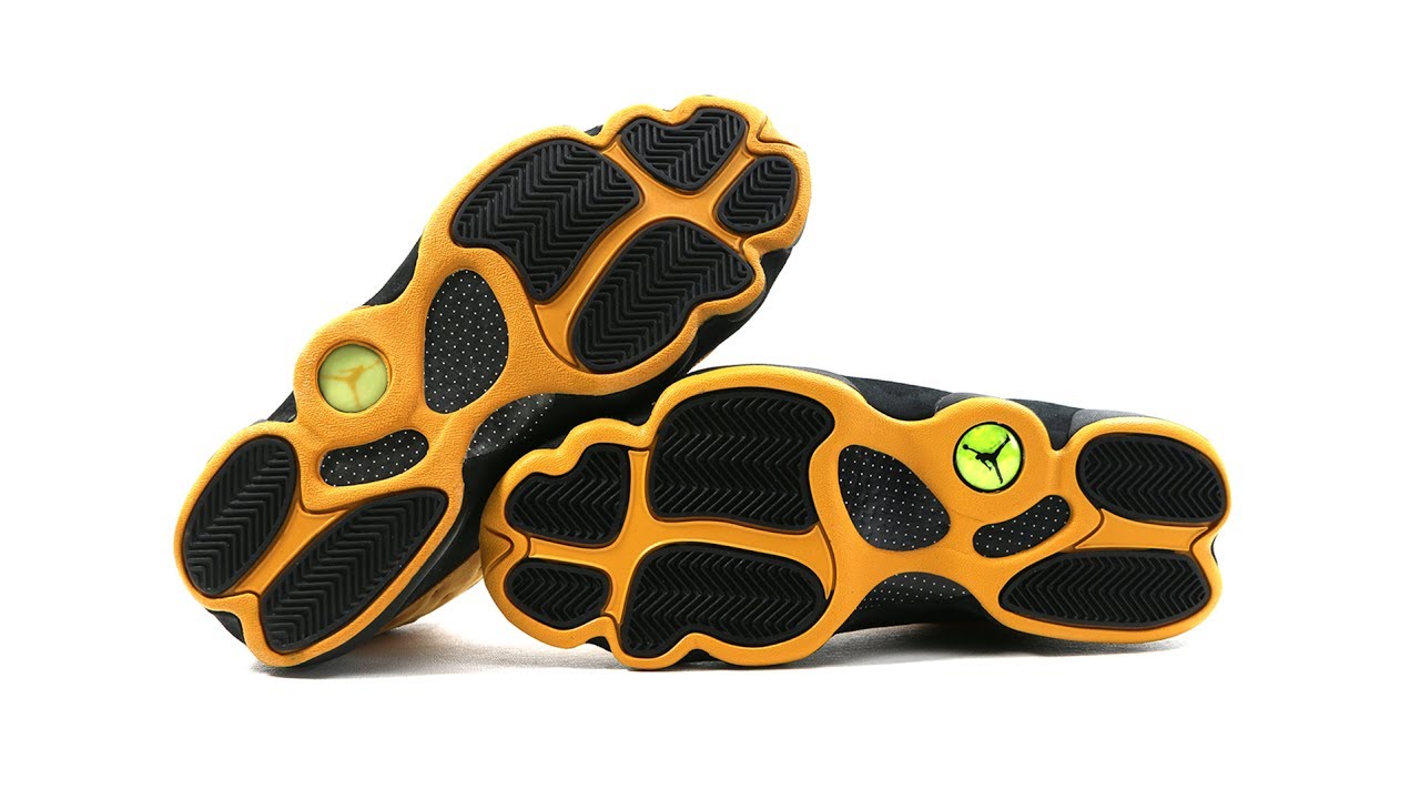 A Review and Comparison of The Air Jordan 13 XIII Low Chutney (1998 vs 2017)