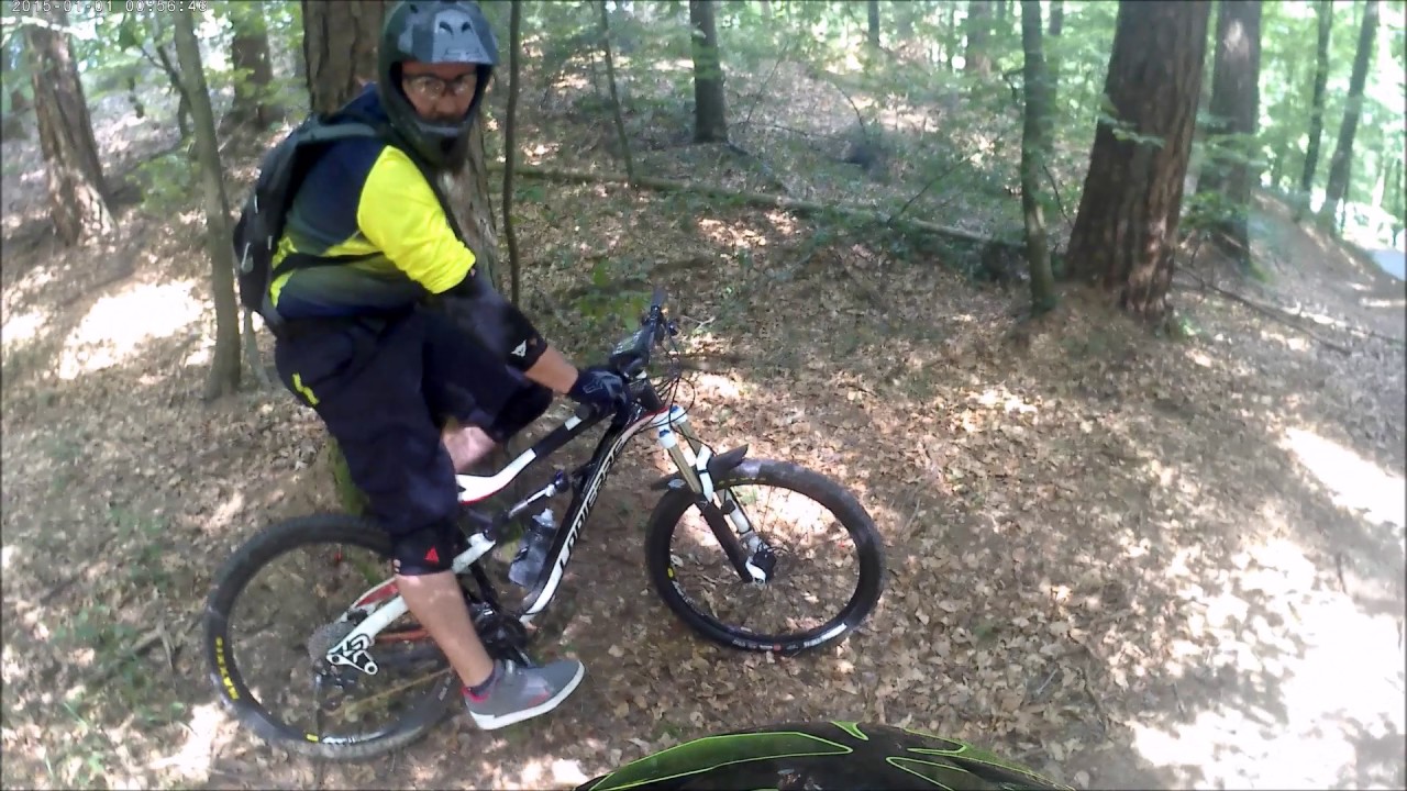 VTT: DESCENTE DU SEMNOZ 1 699 m D'altitude\CHUTE/\WEELHINGS/