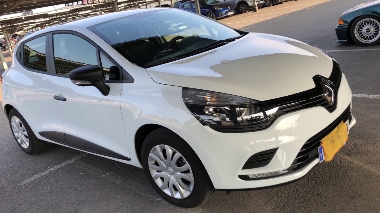 Mi Primer Coche Renault Clío 1.2 Life Gasolina 75CV blanco