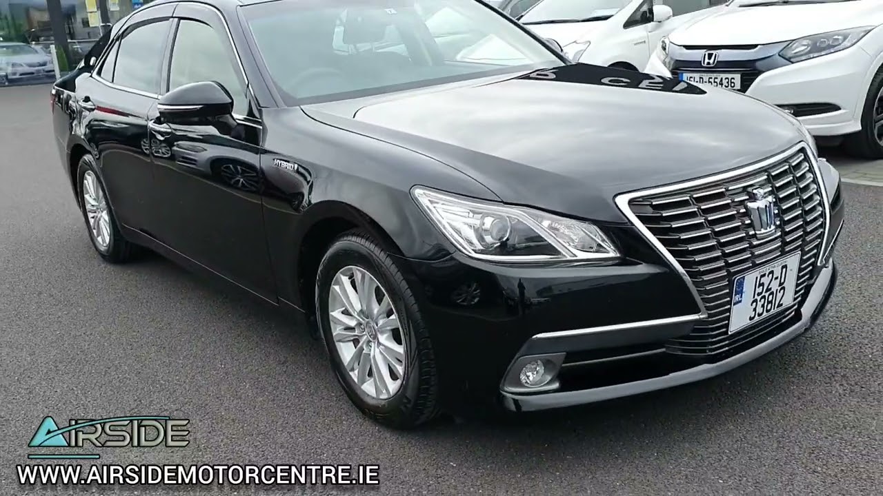 2015 (151) Toyota Crown 2.5 Self Charging Hybrid Royal Saloon