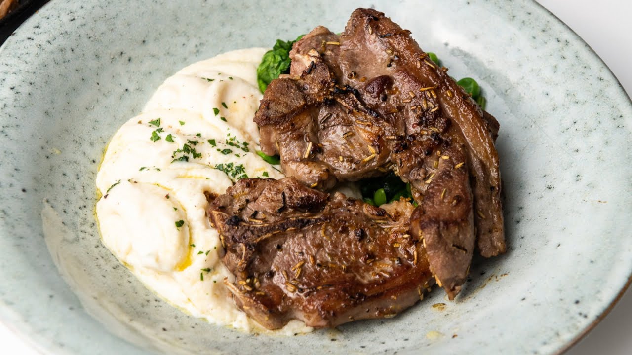 Garlicky Pan-Seared Lamb Chops Recipe