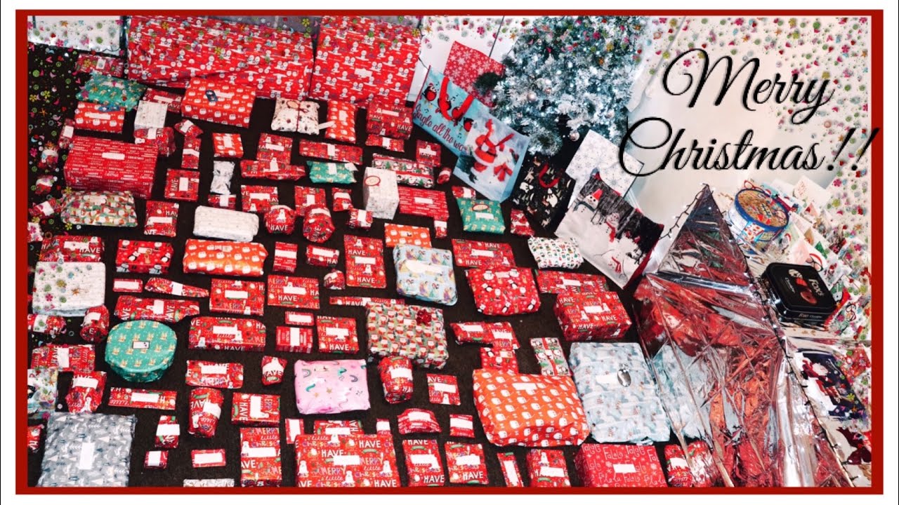 CHRISTMAS MORNING OPENING PRESENTS 2019!! HUGE PRESENT HAUL!! | The Bowie Family