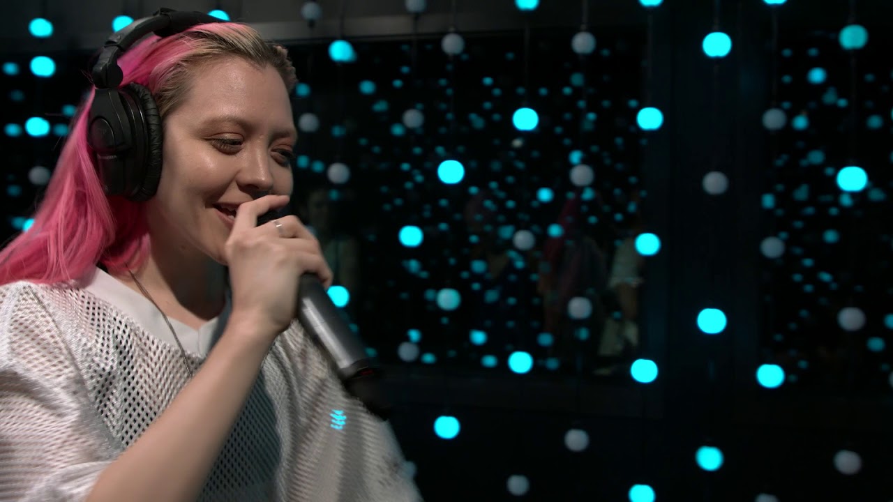 Now, Now - MJ (Live on KEXP)