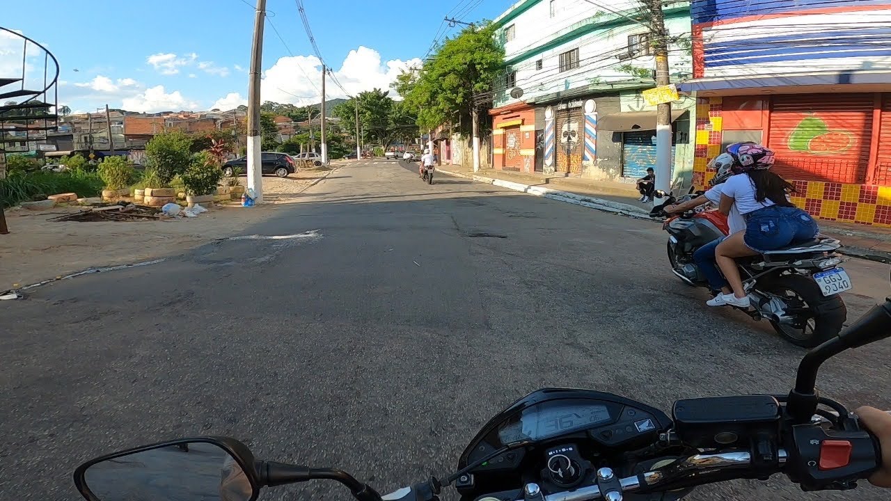 PIAO NO MORRO DE HORNET SÓ O CANO