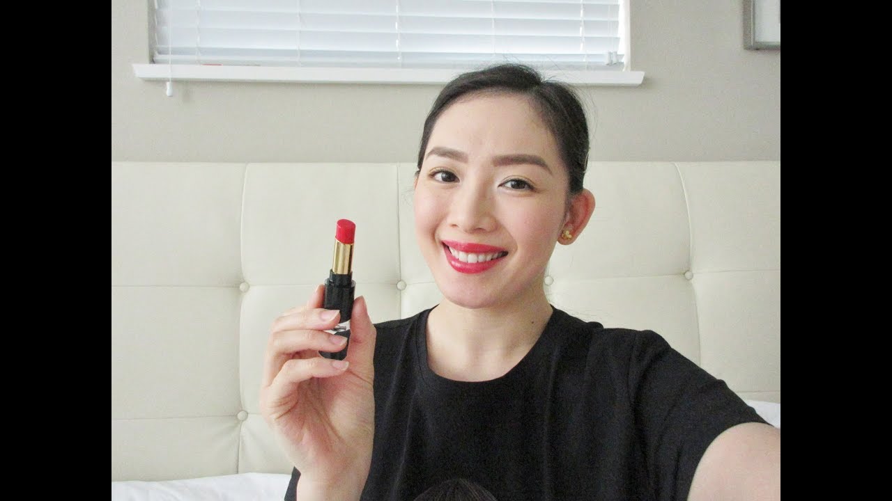 REVLON SUPER LUSTROUS GLASS SHINE LIPSTICK, FIRST IMPRESSION REVIEW! - LindaYoung