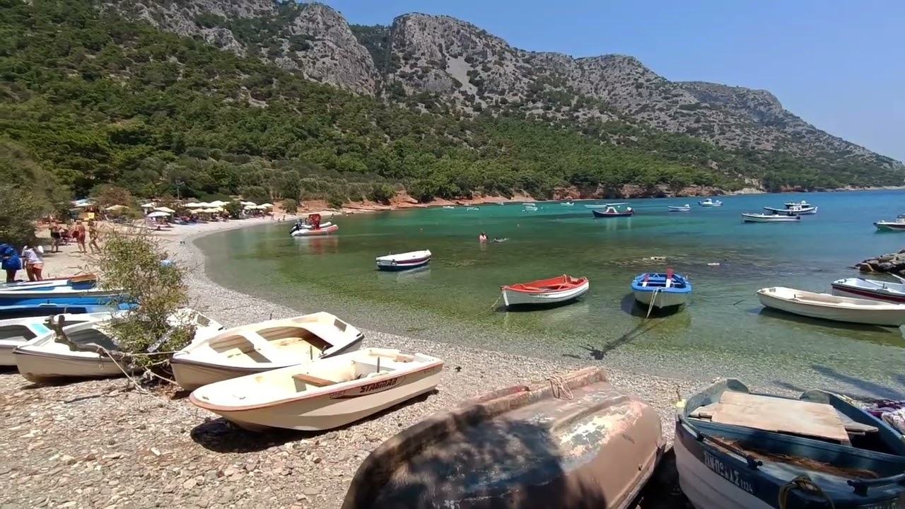 &Sigma;ά&mu;&omicron;&sigmaf;, &Pi;&alpha;&rho;&alpha;&lambda;ί&alpha; &Mu;&omicron;&upsilon;&rho;&tau;&iota;ά.Mourtia Beach, Samos island -Greece 