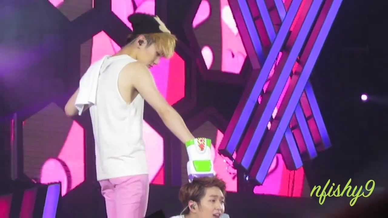 [HD FANCAM] 121208 SWCIISG - Cuts