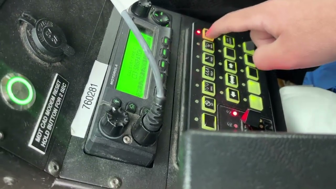**FINALLY BACK*** Whelen cencom sapphire siren test on calgary fire department mru 1