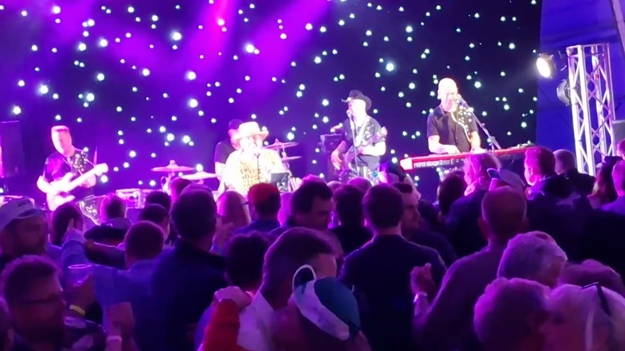 Lasse Stefanz på Caravanfestivalen på Elverum del 1