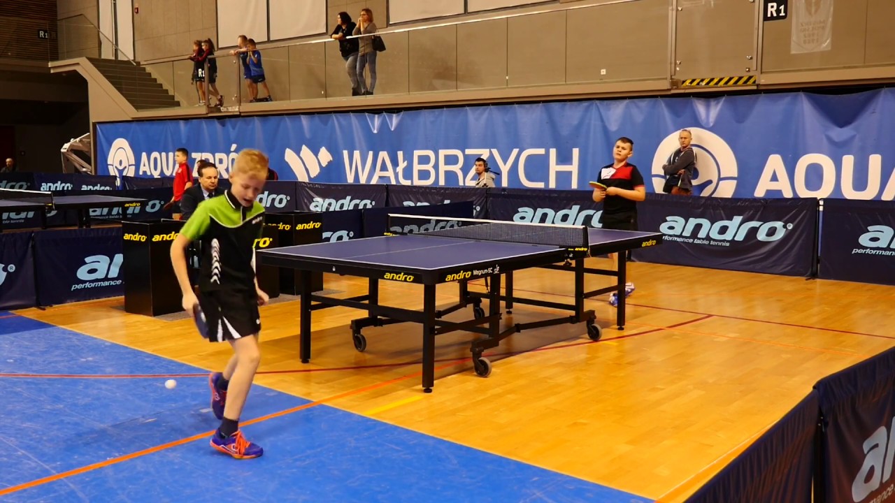 KAŹMIERCZAK Michał vs LIPA Oskar - Tenis stołowy