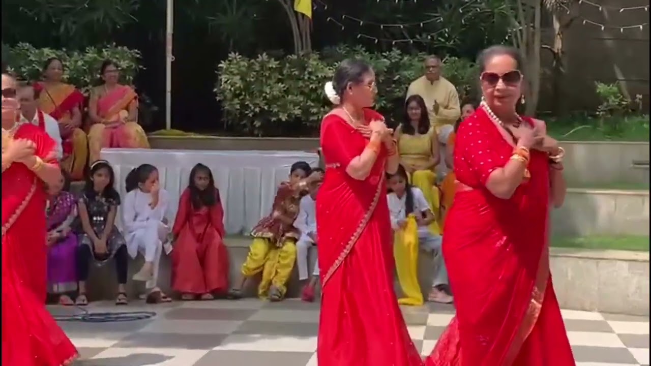 Rajyothsava dance per