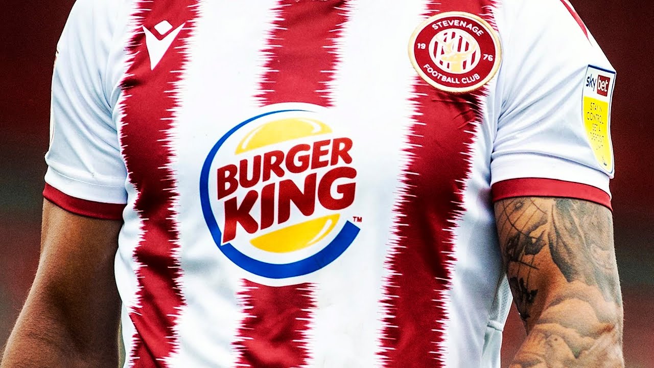 EL DÍA QUE EL MARKETING LE GANÓ AL FUTBOL