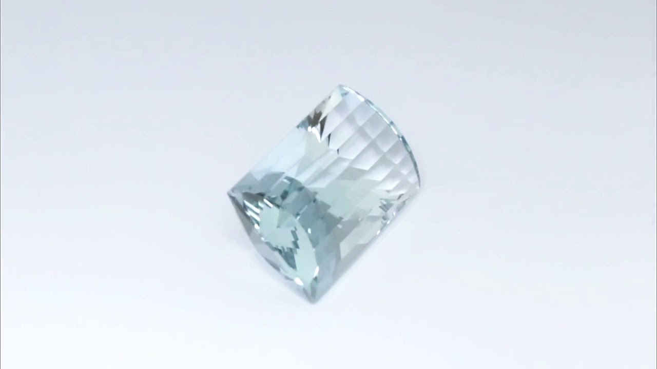 Топаз голубой, огранка багет, 16х27 мм | Topaz blue, сut baguette, 16х27 мм