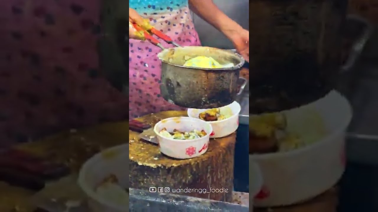 Best Butter Chicken Tikka in the world ??Aslam Butter Chicken, Jama Masjid, Delhi