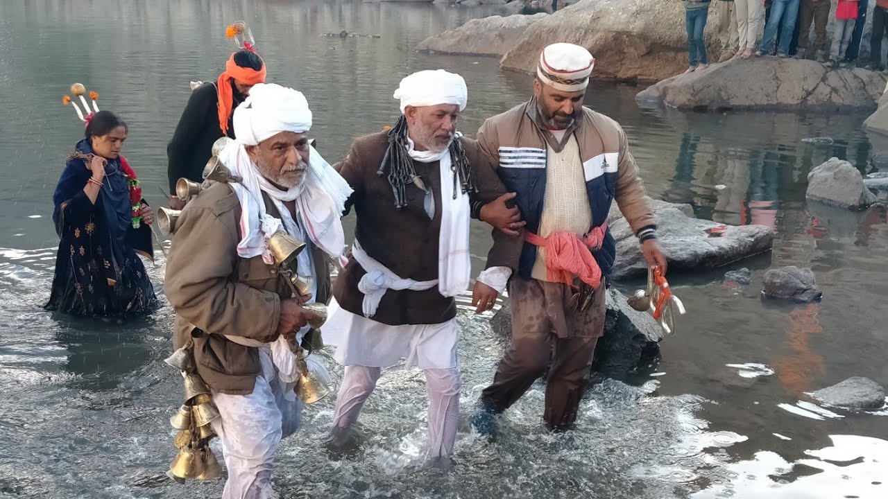 Bhaderwah Kailash kund Yatra Day 2          From Hayian to Gow Paida with Story #JaiVasukiNaag