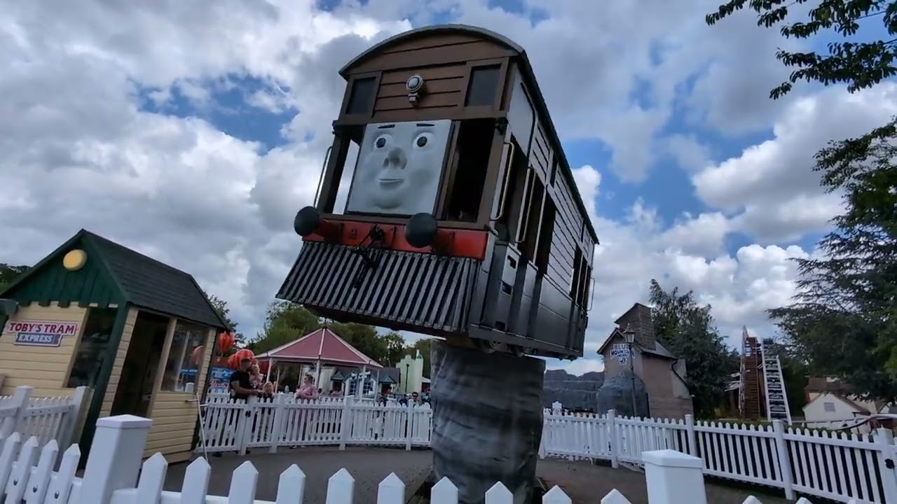 Toby's Tram Express Ride At Drayton Manor