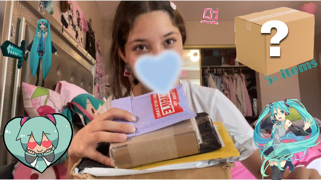 I bought ONLY Hatsune Miku items ツ
